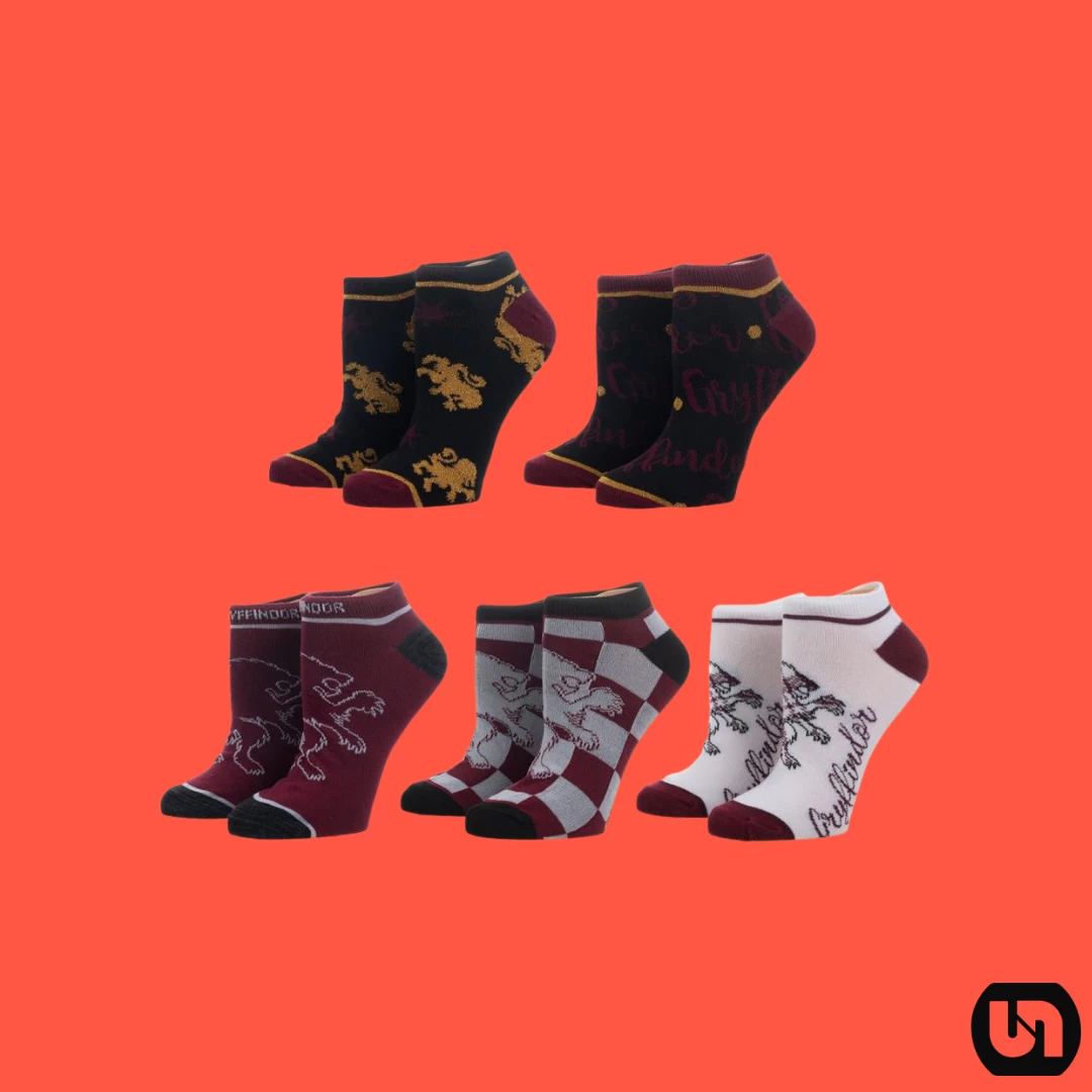 Flash Sale 😍 Bioworld Harry Potter: 5 Pair Ankle 🧦 Socks - Gryffindor 👍 3 Bioworld Harry Potter: 5 Pair Ankle Socks - Gryffindor